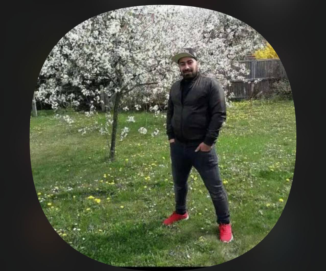 رضا کریمیان  فروشنده لوازم دکوراسیون داخلی